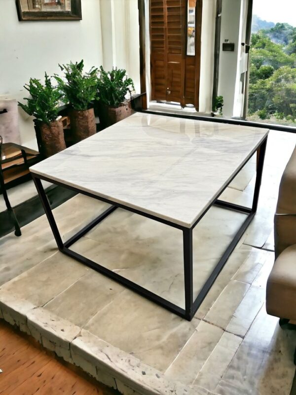 White faux marble pattern with black matte metal frame